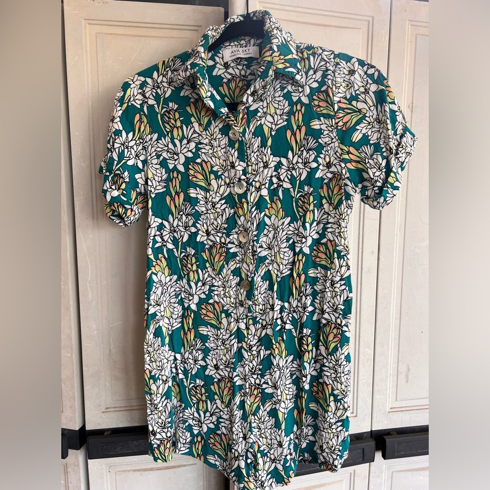 Fighting Eel Playa Romper Size XS Tuberose Print